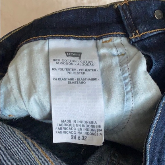 Levi’s High Rise - Picture 6 of 6